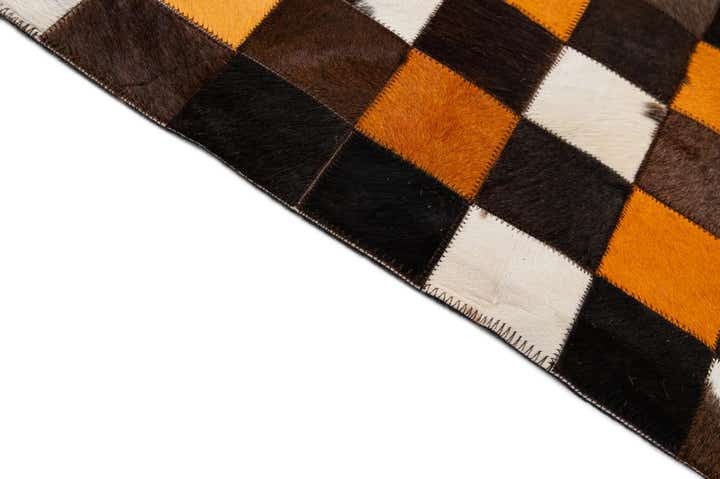 8' 1 x 10' Cowhide - Patchwork Rug