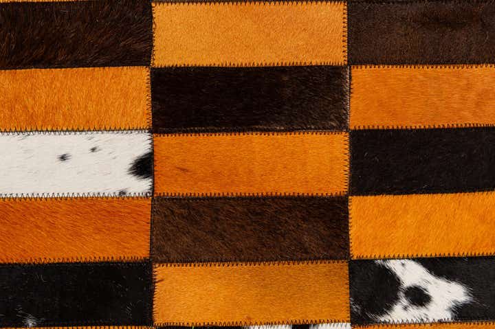 8' 1 x 10' Cowhide - Patchwork Rug