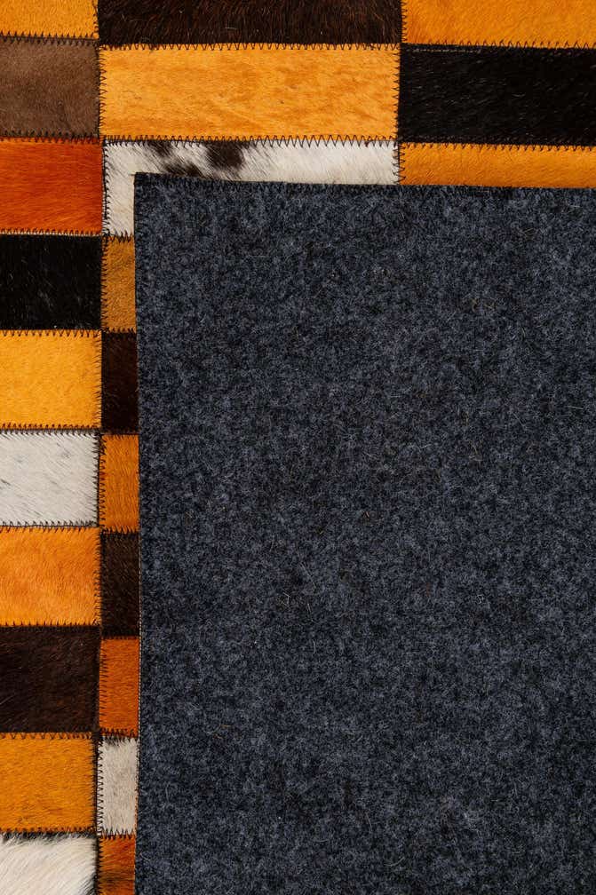 8' 1 x 10' Cowhide - Patchwork Rug