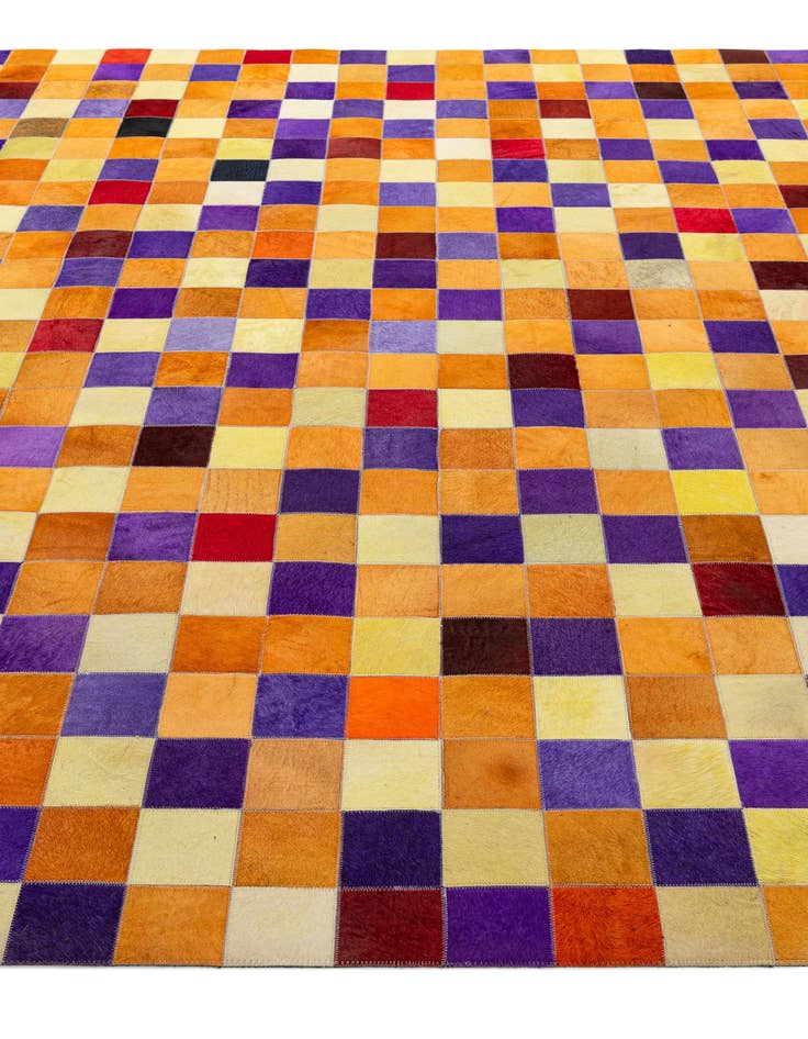 Detail image of 8' x 9' 11 Cowhide - Patchwork Rug