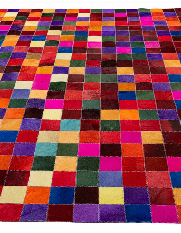 Detail image of 8' x 9' 10 Cowhide - Patchwork Rug