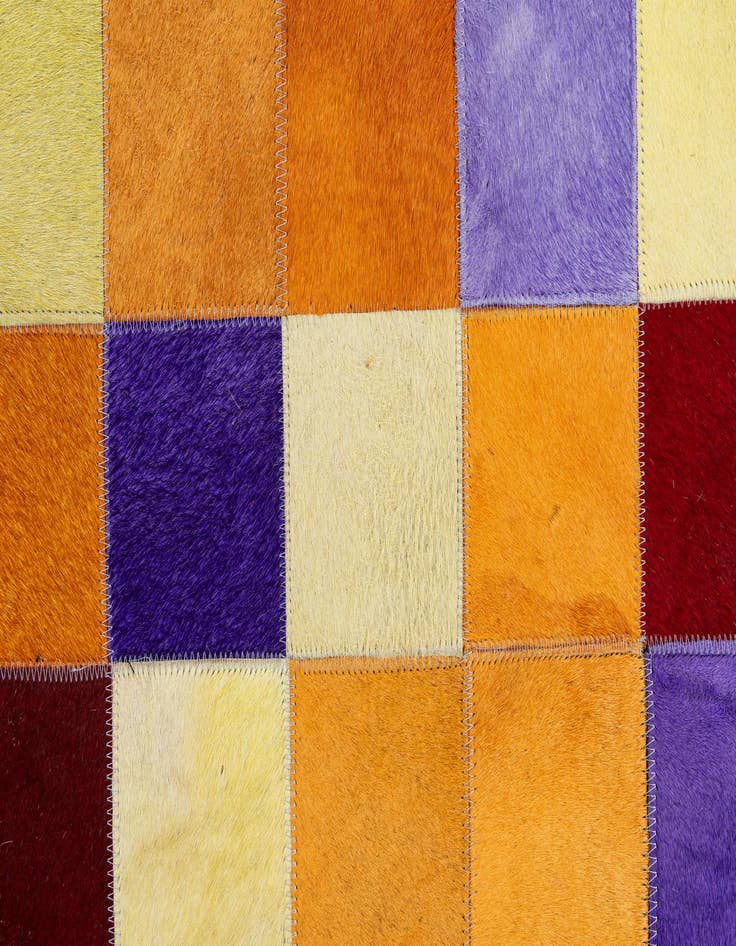 Detail image of 8' x 9' 10 Cowhide - Patchwork Rug