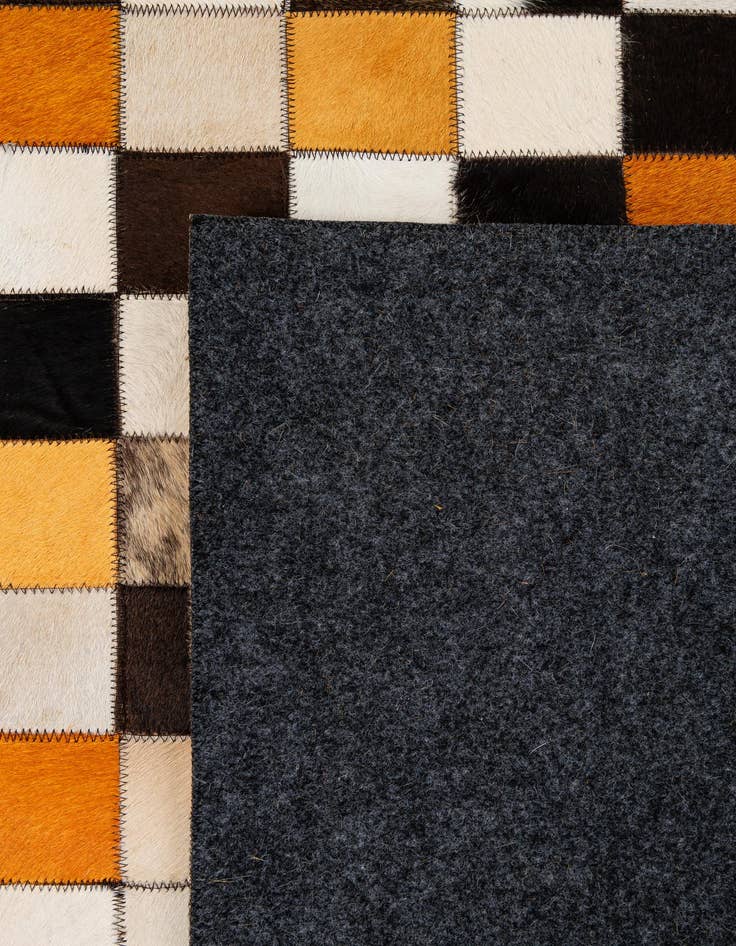 Detail image of 8' 1 x 9' 11 Cowhide - Patchwork Rug