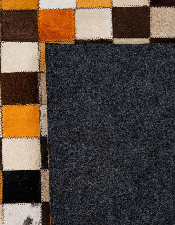 Detail image of 8' 2 x 10' Cowhide - Patchwork Rug
