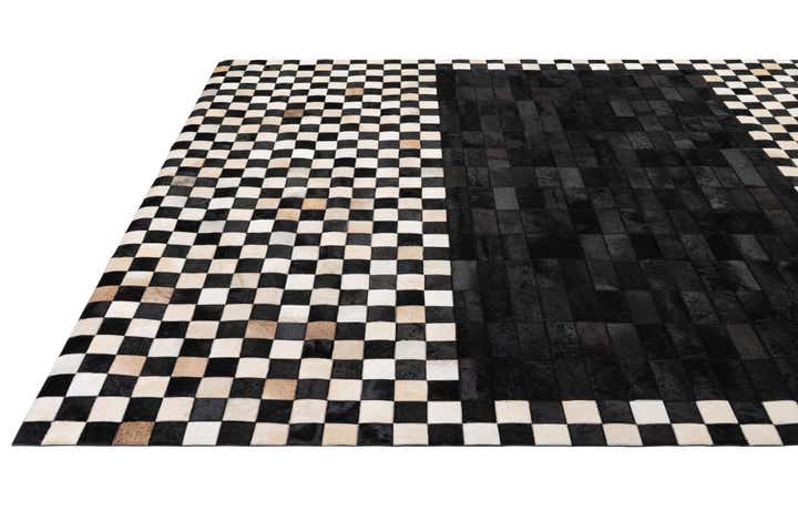 8' 1 x 10' Cowhide - Patchwork Rug