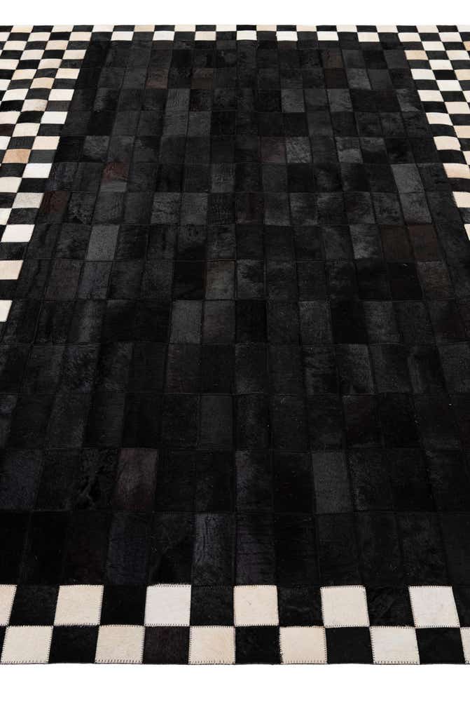 8' 1 x 10' Cowhide - Patchwork Rug