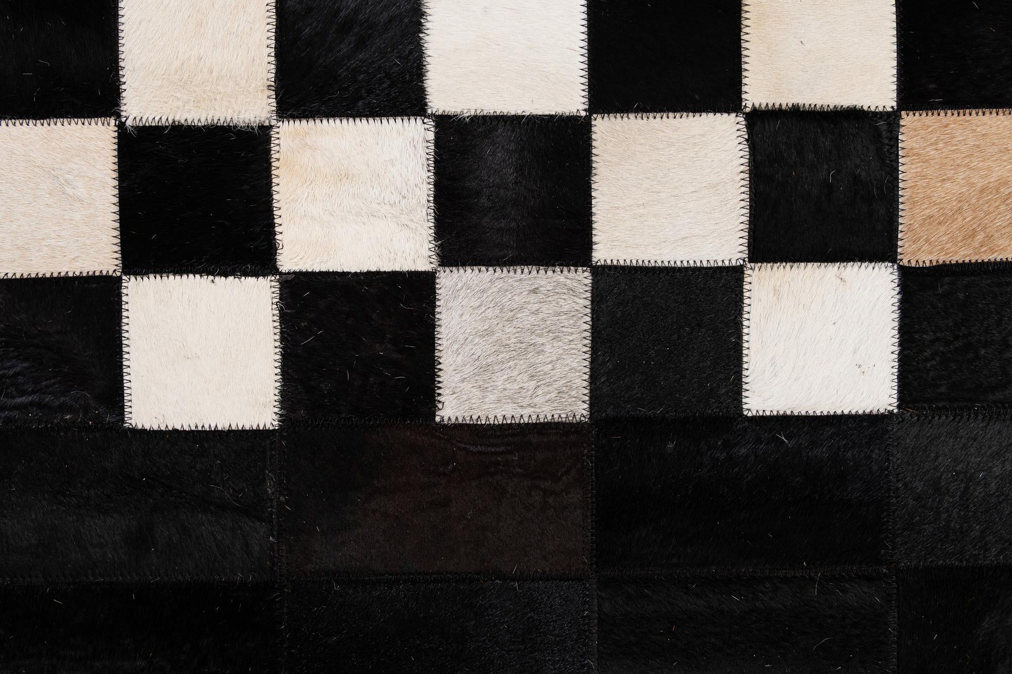 8' 1 x 10' Cowhide - Patchwork Rug
