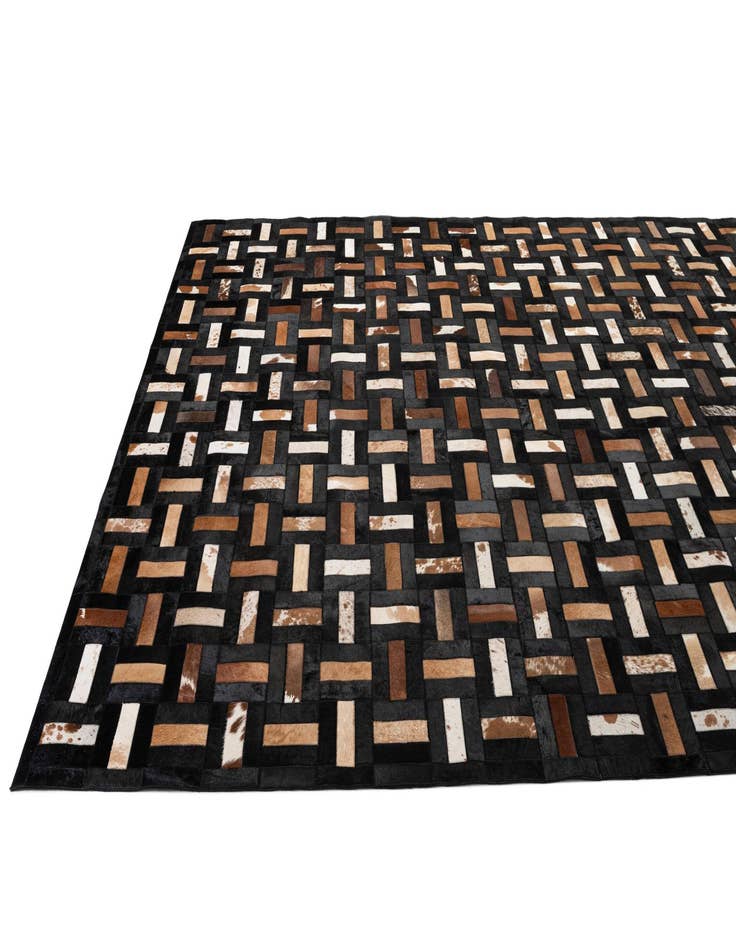 Detail image of 8' 2 x 10' Cowhide - Patchwork Rug