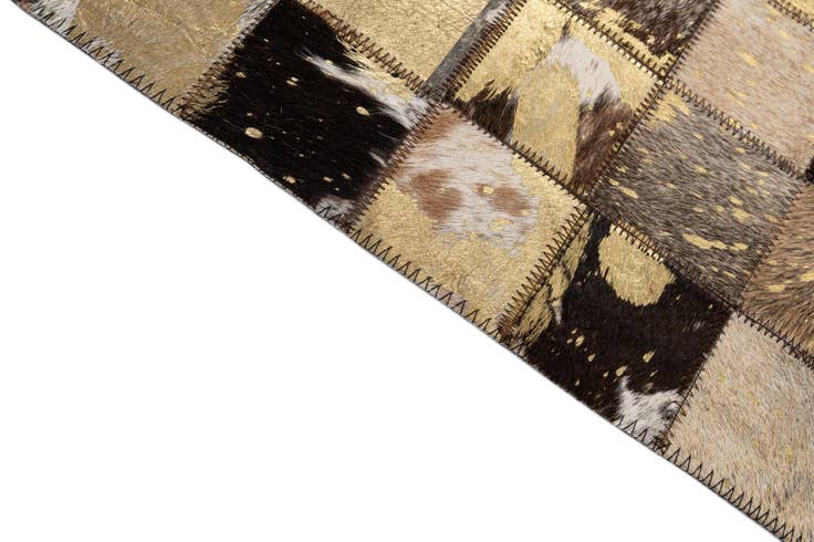 Detail image of 8' x 9' 11 Cowhide - Patchwork Rug