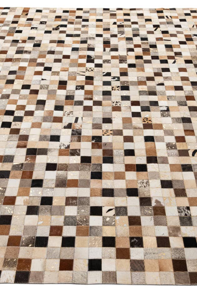 Detail image of 8' x 9' 10 Cowhide - Patchwork Rug