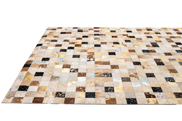 Detail image of 8' x 9' 10 Cowhide - Patchwork Rug