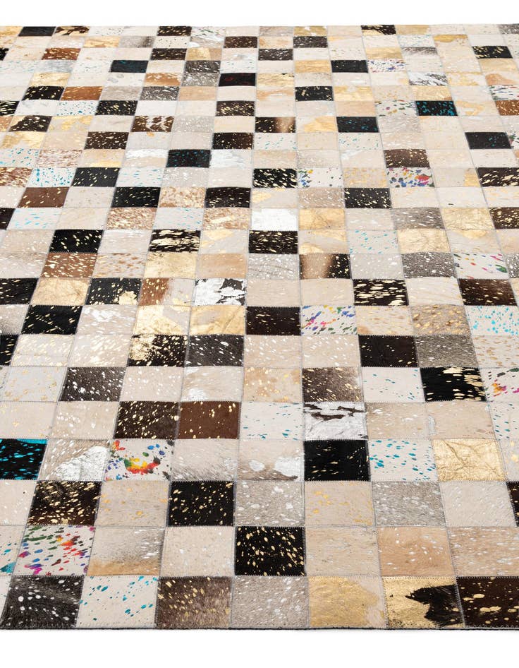 Detail image of 8' x 9' 10 Cowhide - Patchwork Rug