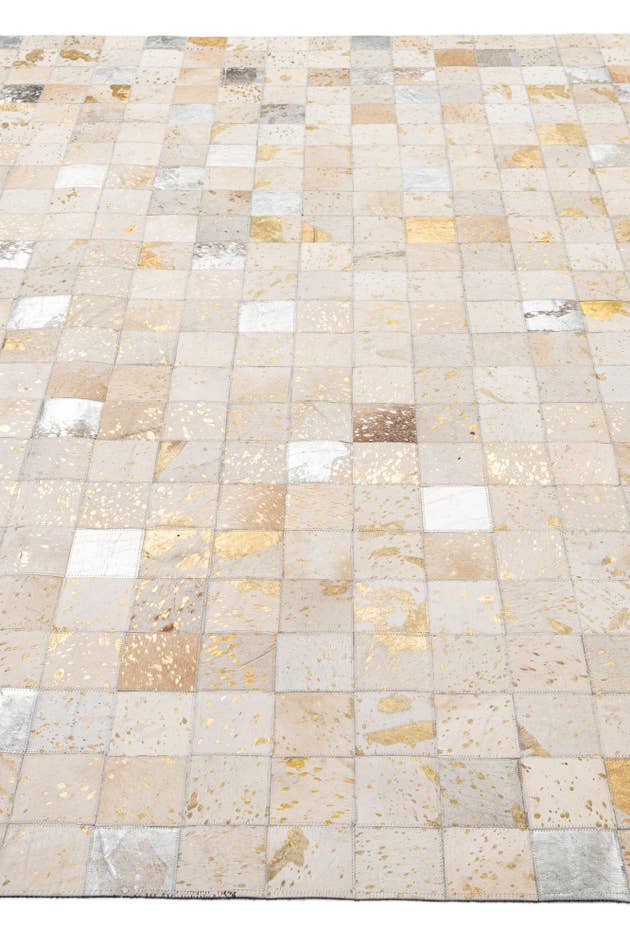 Detail image of 7' 11 x 9' 10 Cowhide - Patchwork Rug