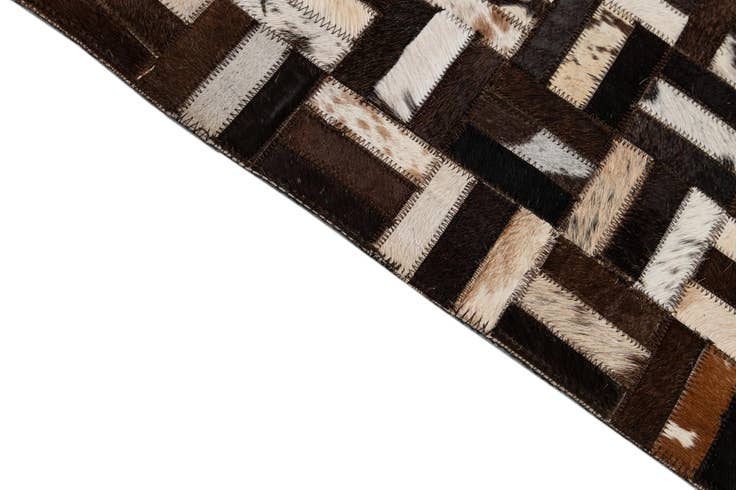Detail image of 8' 2 x 10' Cowhide - Patchwork Rug