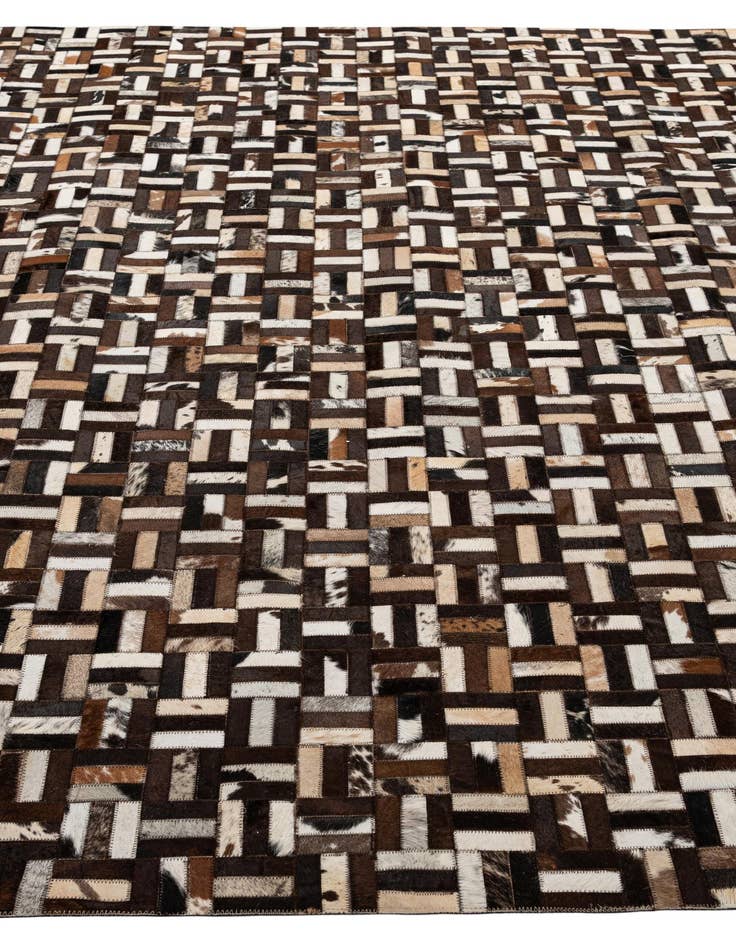 Detail image of 8' 1 x 9' 11 Cowhide - Patchwork Rug