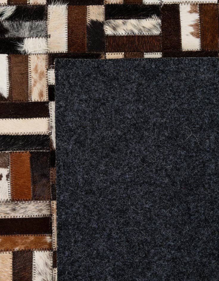 Detail image of 8' 1 x 9' 11 Cowhide - Patchwork Rug