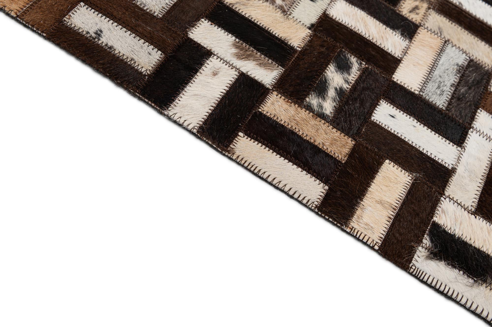 8' 1 x 10' Cowhide - Patchwork Rug