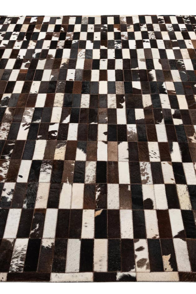 Detail image of 8' 3 x 9' 11 Cowhide - Patchwork Rug