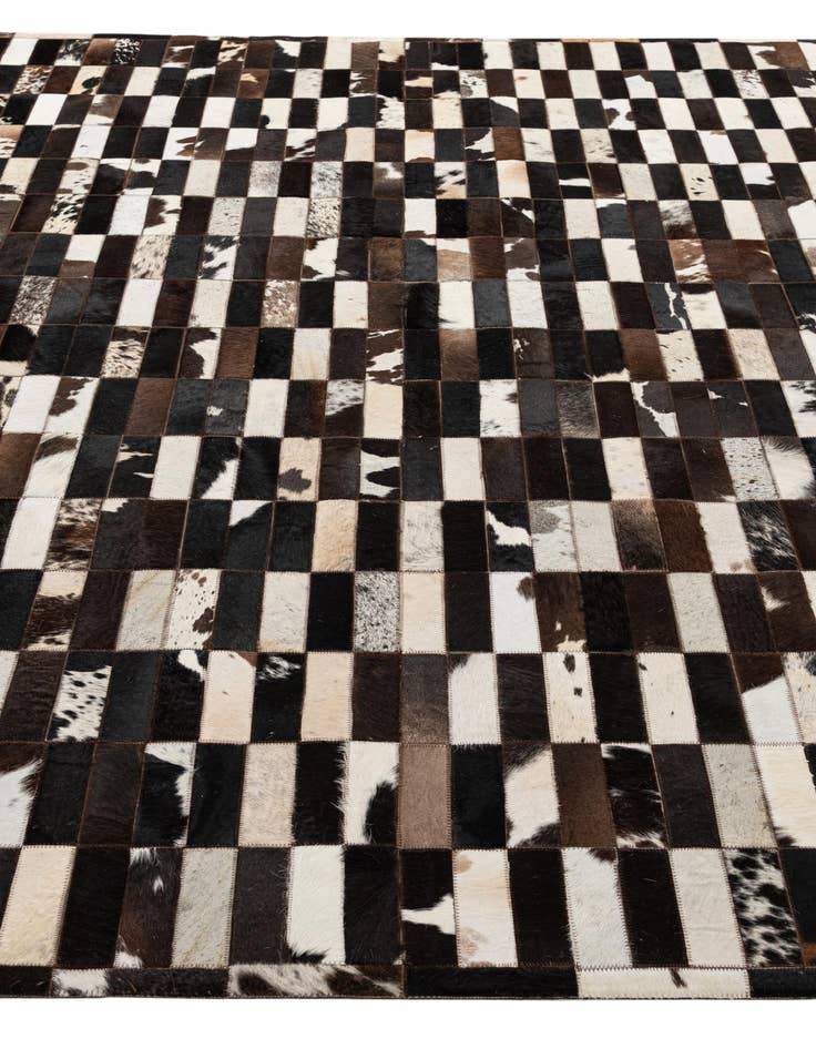 Detail image of 8' 2 x 9' 11 Cowhide - Patchwork Rug