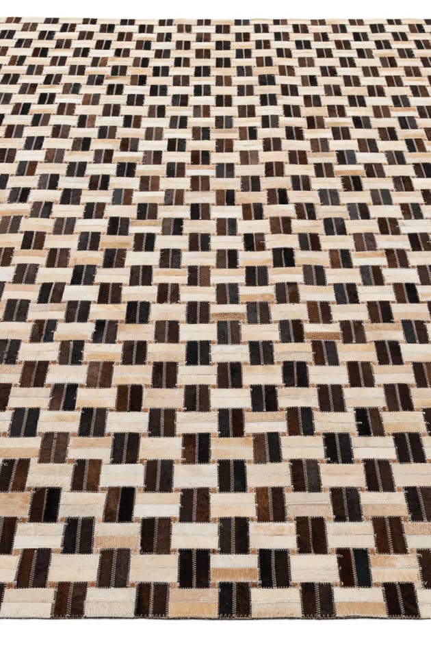 Detail image of 7' 7 x 9' 10 Cowhide - Patchwork Rug