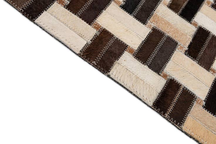 Detail image of 7' 7 x 9' 10 Cowhide - Patchwork Rug