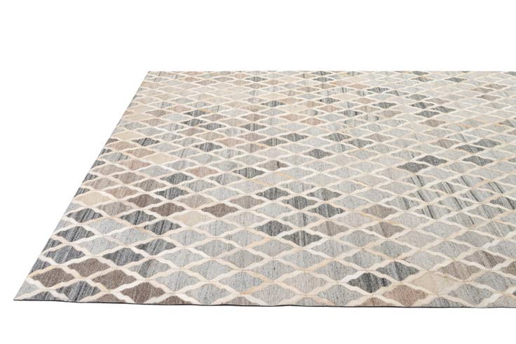 Detail image of 8' 1 x 9' 10 Cowhide - Patchwork Rug