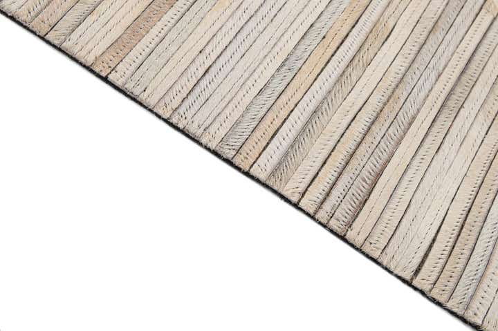 8' 1 x 10' Cowhide - Patchwork Rug