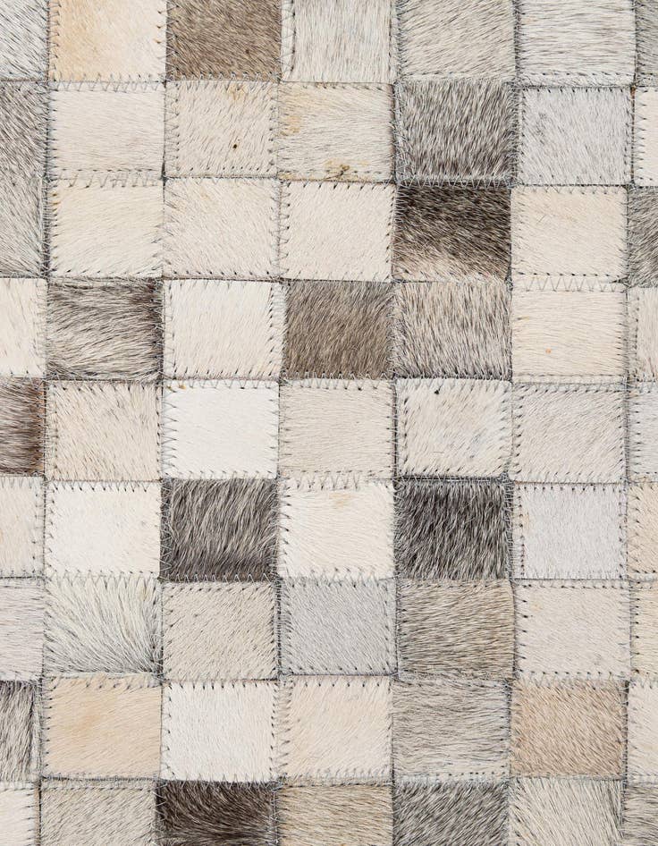 Detail image of 8' 1 x 9' 11 Cowhide - Patchwork Rug