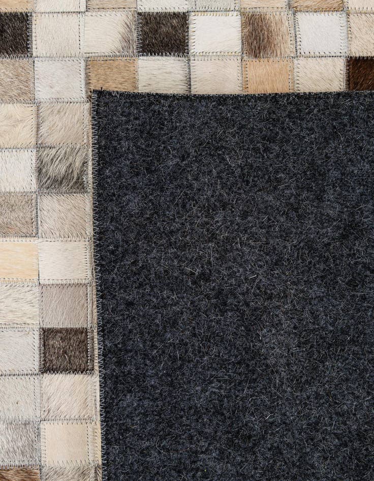 Detail image of 8' 2 x 10' Cowhide - Patchwork Rug