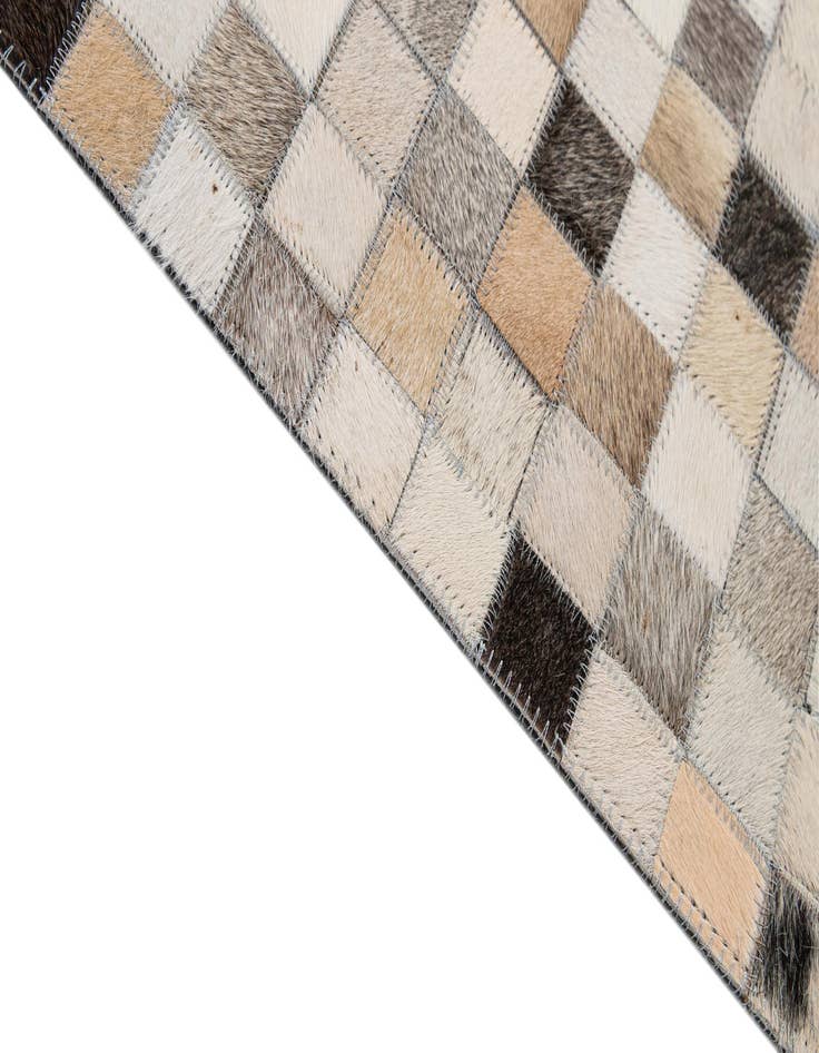 Detail image of 8' 1 x 9' 11 Cowhide - Patchwork Rug