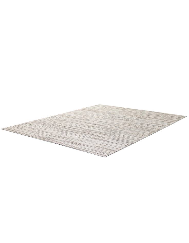 Detail image of 8' x 10' Cowhide - Patchwork Rug