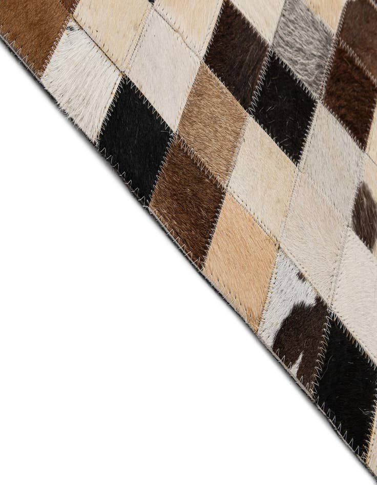 Detail image of 8' 2 x 9' 11 Cowhide - Patchwork Rug