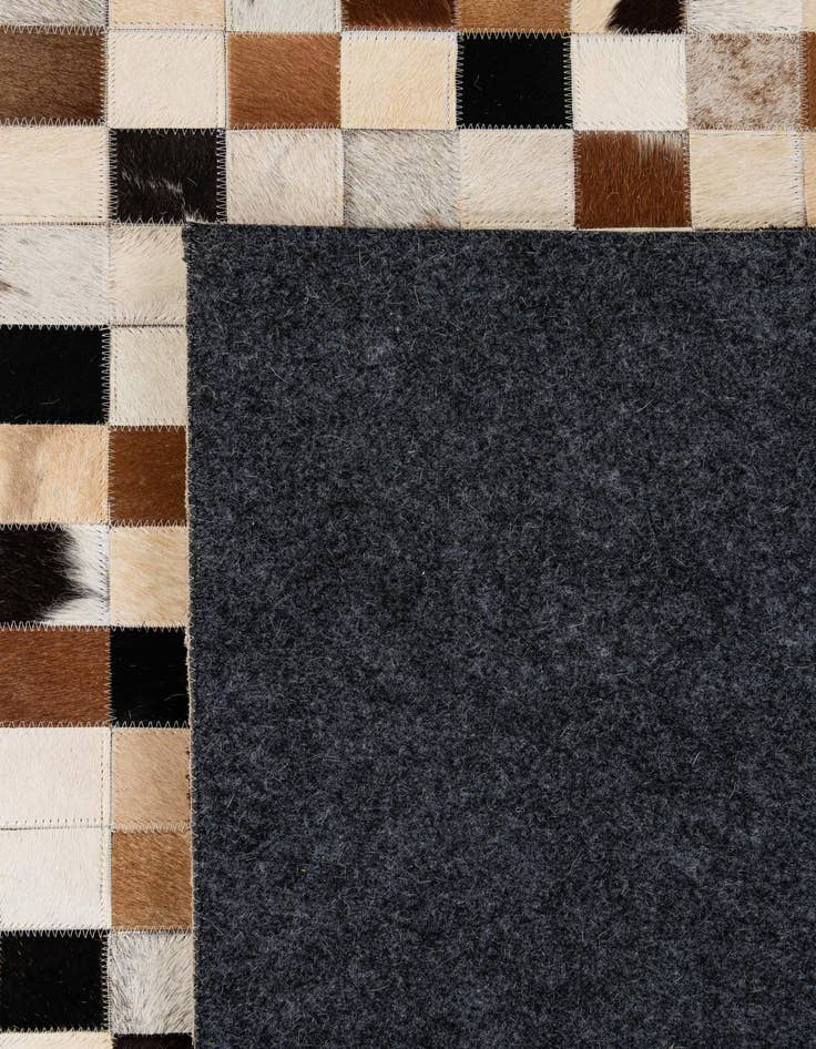 Detail image of 8' 2 x 9' 11 Cowhide - Patchwork Rug