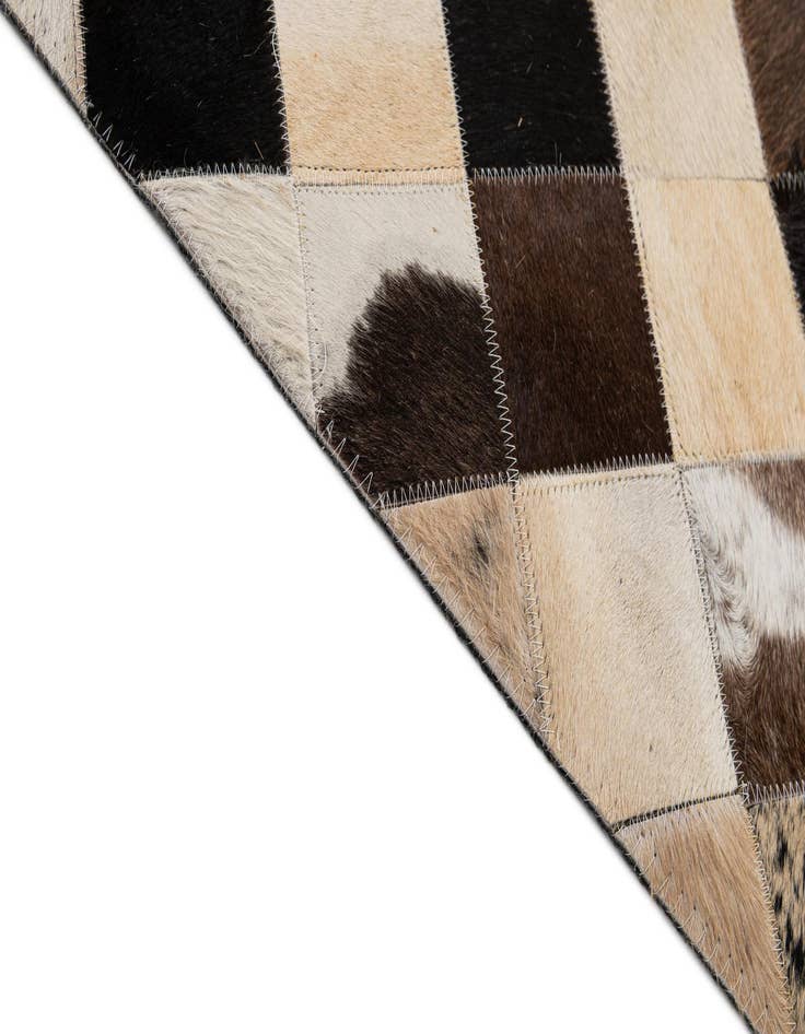 Detail image of 8' x 10' Cowhide - Patchwork Rug