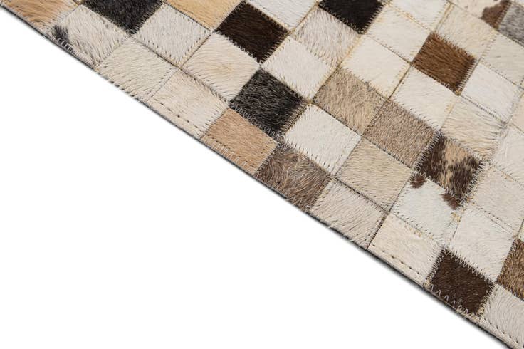 Detail image of 8' 1 x 9' 11 Cowhide - Patchwork Rug
