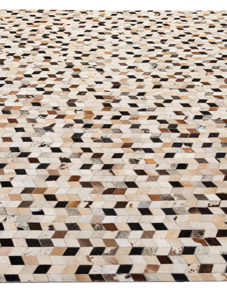Detail image of 8' x 10' Cowhide - Patchwork Rug