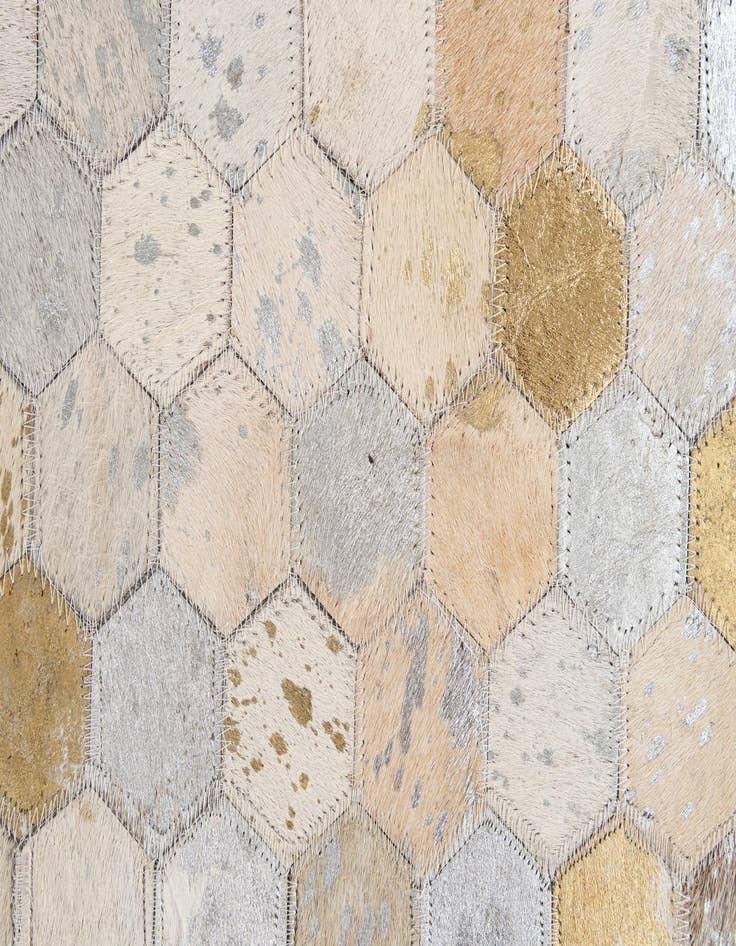 Detail image of 5' 2 x 8' Cowhide - Patchwork Rug