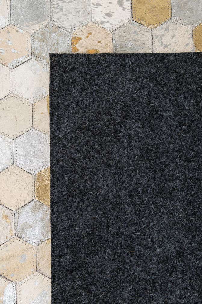 5' 2 x 8' Cowhide - Patchwork Rug