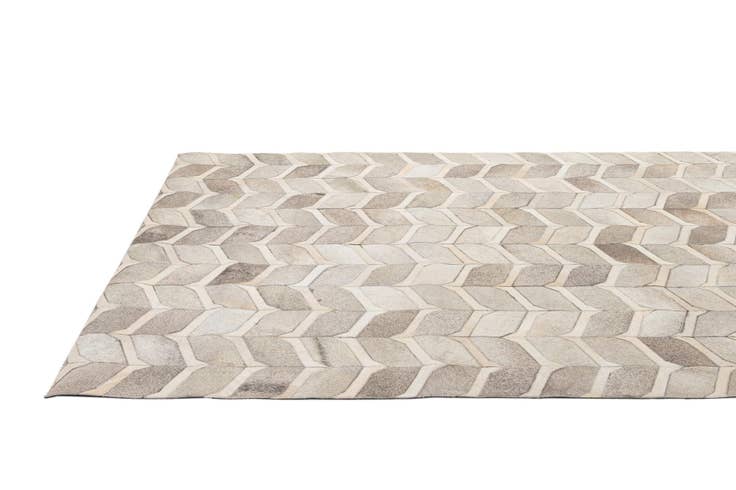 Detail image of 5' x 8' Cowhide - Patchwork Rug