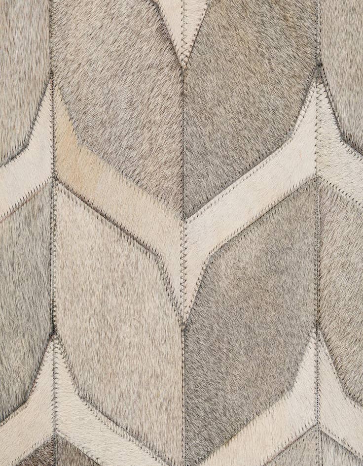 Detail image of 5' x 8' Cowhide - Patchwork Rug