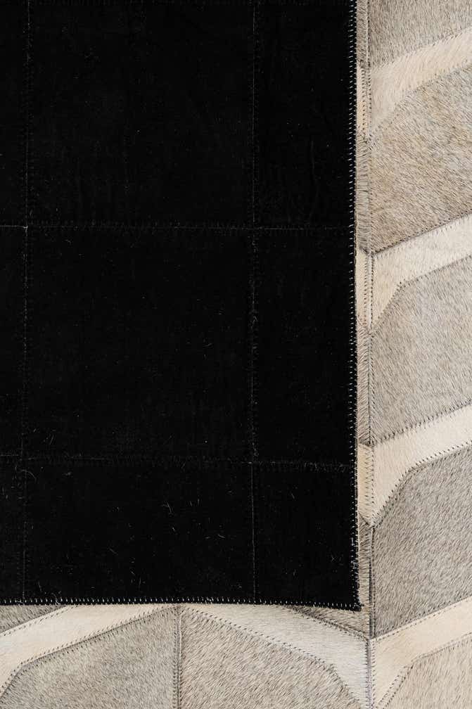 5' x 8' Cowhide - Patchwork Rug