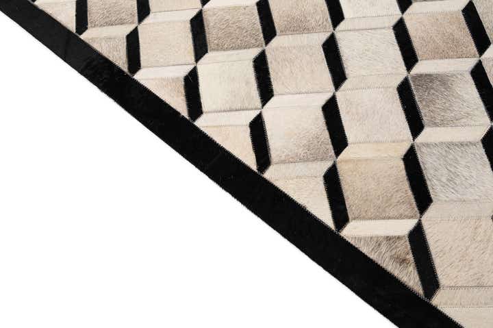 5' x 8' 1 Cowhide - Patchwork Rug