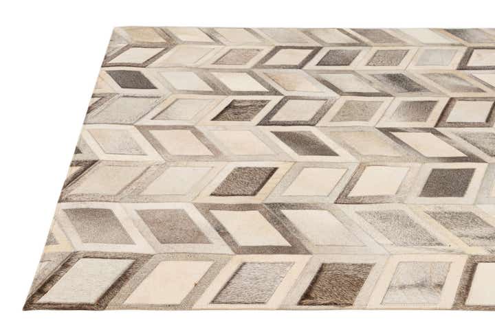 5' 2 x 7' 7 Cowhide - Patchwork Rug