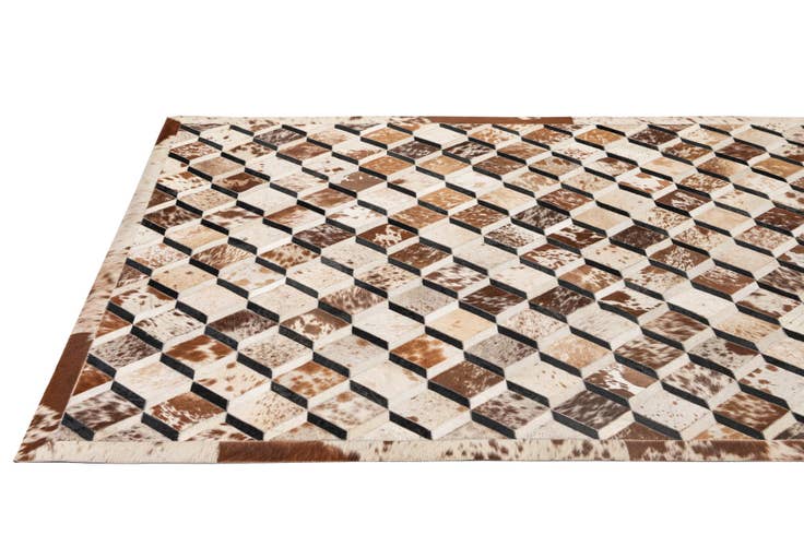Detail image of 5' 1 x 8' 2 Cowhide - Patchwork Rug
