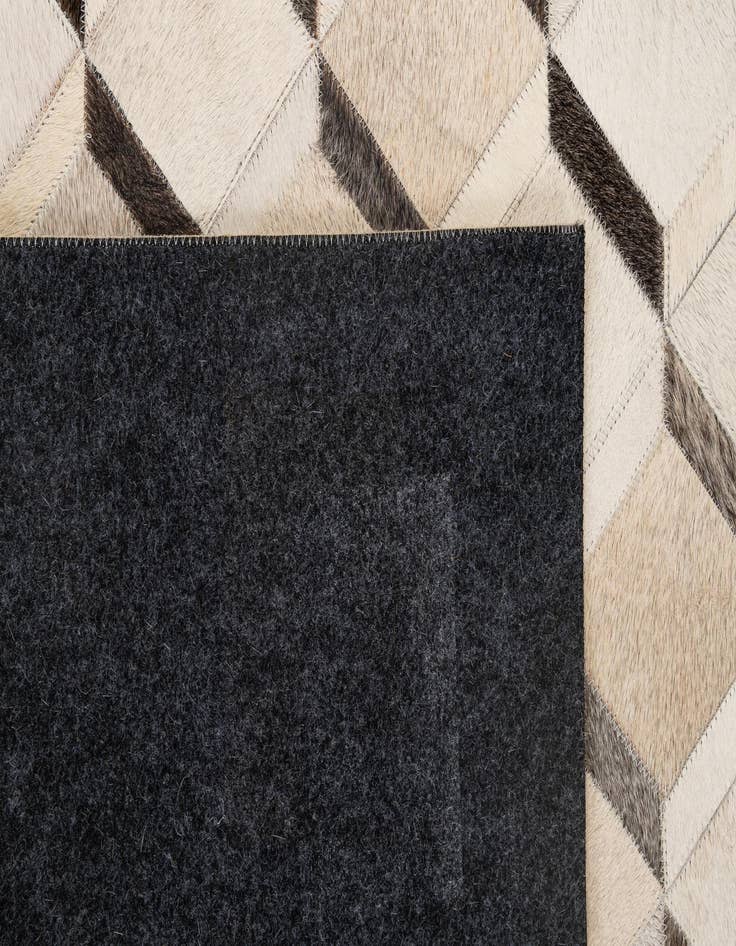Detail image of 5' x 8' Cowhide - Patchwork Rug