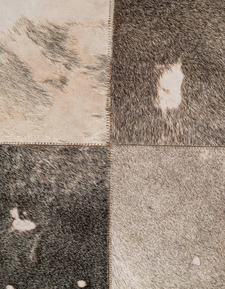 Detail image of 5' 2 x 8' Cowhide - Patchwork Rug