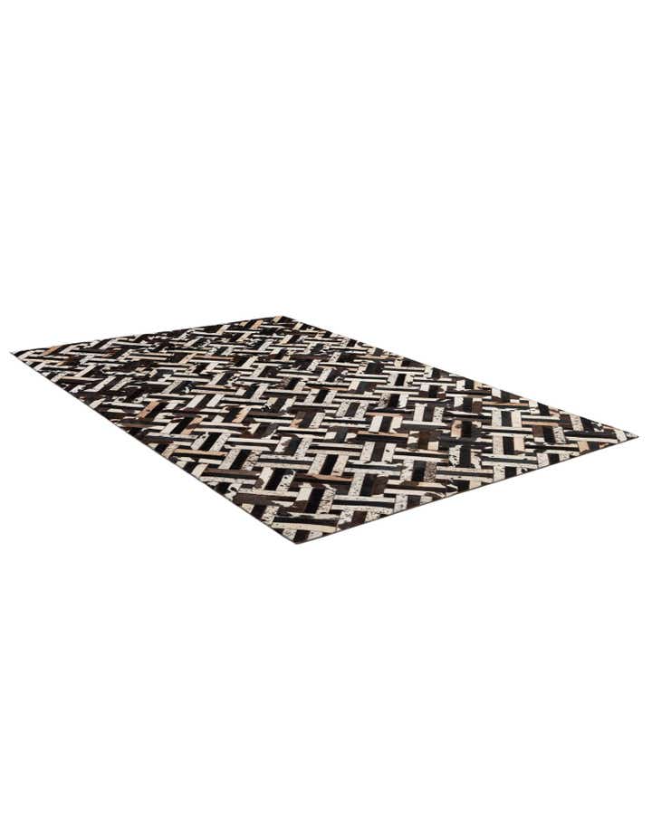 5' 1 x 8' Cowhide - Patchwork Rug