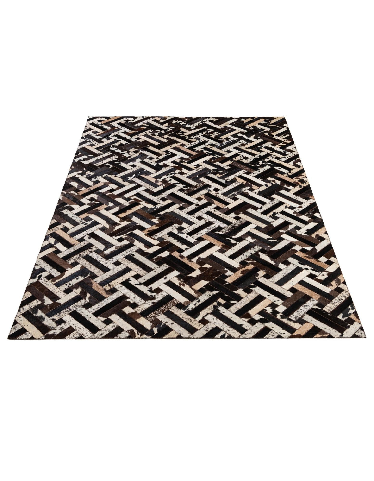 5' 1 x 8' Cowhide - Patchwork Rug