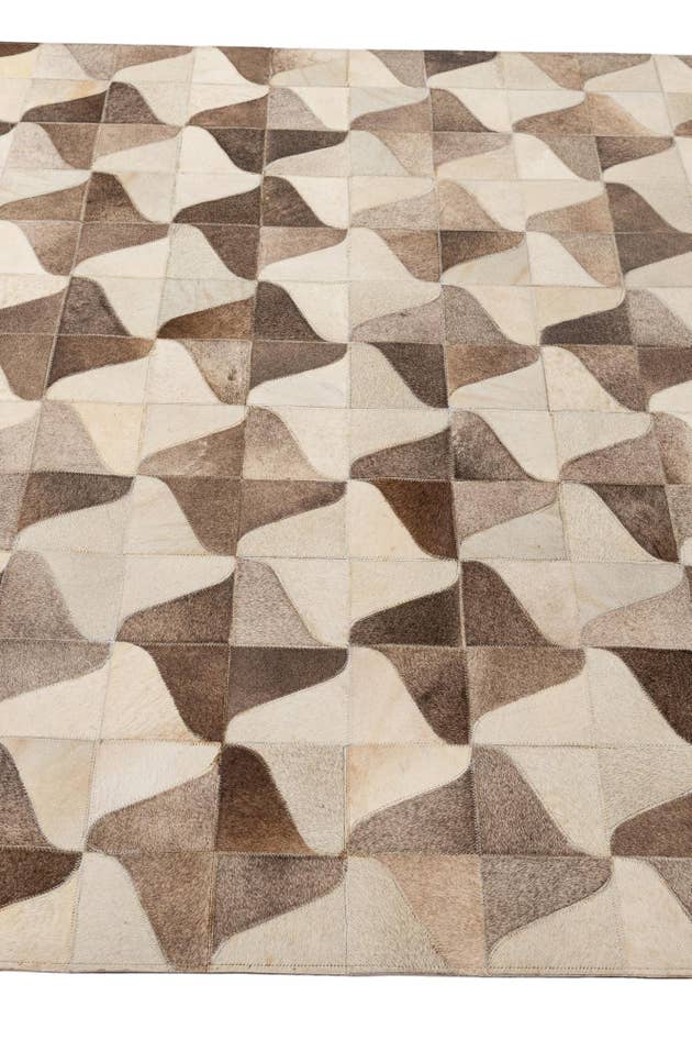 Detail image of 5' 2 x 7' 11 Cowhide - Patchwork Rug
