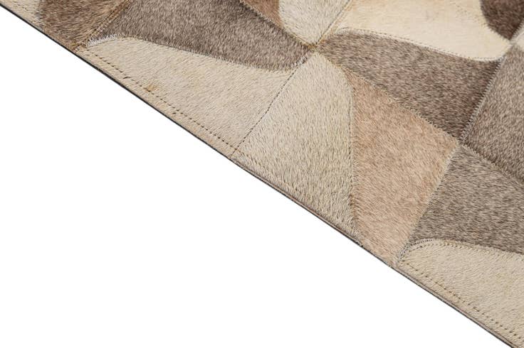 Detail image of 5' 2 x 7' 11 Cowhide - Patchwork Rug